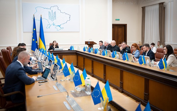 Кабмін затвердив програму своїх дій