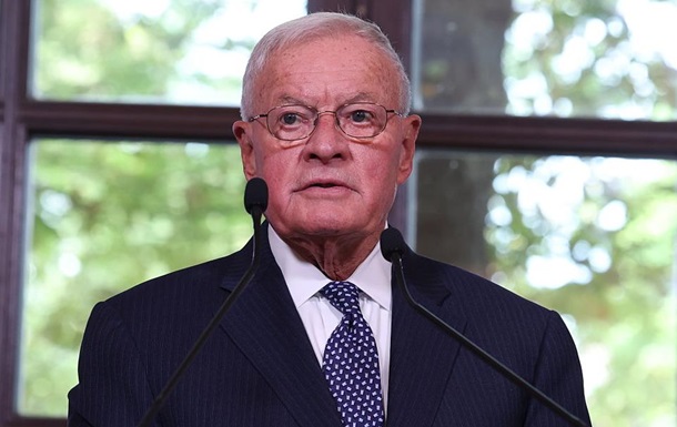 Келлог ехал в Польшу во время атаки России - CNN