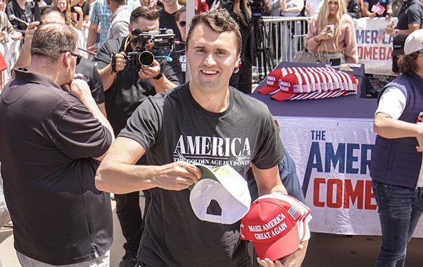 Соратника Трампа ранили выстрелом во время дебатов