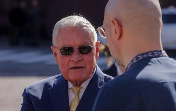 СМИ сообщили о приезде Келлога в Киев