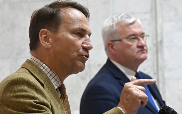 Сикорский сделал заявление о вступлении Украины в ЕС