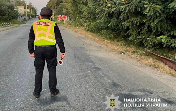 Взрыв на железной дороге под Киевом: полиция начала расследование