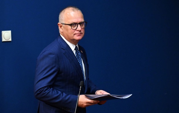 У Сербії ексміністра та ще 12 осіб звинуватили у трагедії на вокзалі