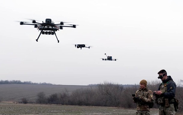 ЕС создаст  стену из дронов , используя наработки Украины - СМИ