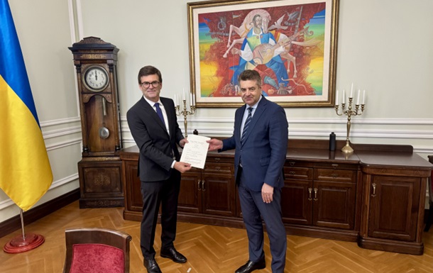 Новый посол Германии приступил к работе в Киеве