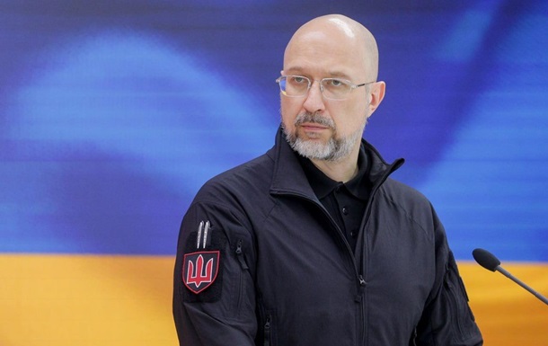 Шмыгаль объяснил, когда Украина сможет запускать по 1000 БпЛА-перехватчиков