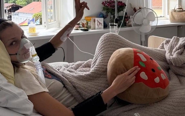 Белла Хадід бореться із загостренням хвороби Лайма