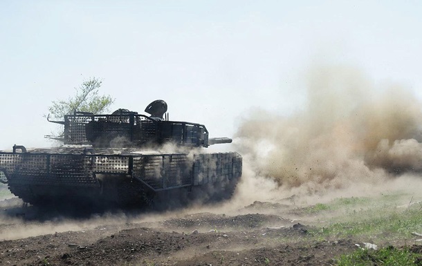 Армия РФ наступает по 12 направлениям - Генштаб