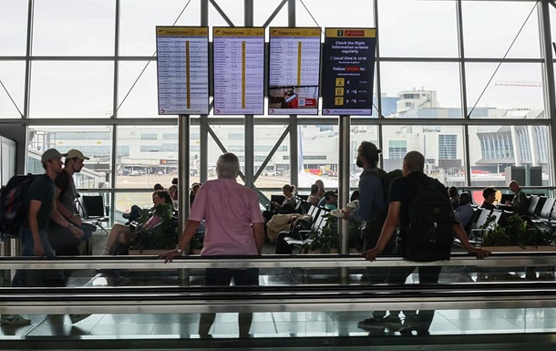 В аэропортах Европы сбои из-за кибератаки