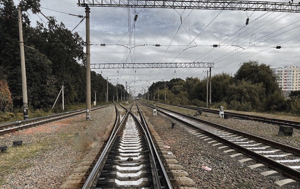 Под Киевом пассажирский поезд насмерть сбил пенсионерку