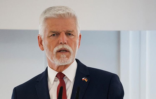 Президент Чехии призвал НАТО сбивать самолёты РФ