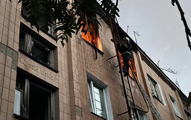 Обстрел Полтавщины: БпЛА попали в жилые дома