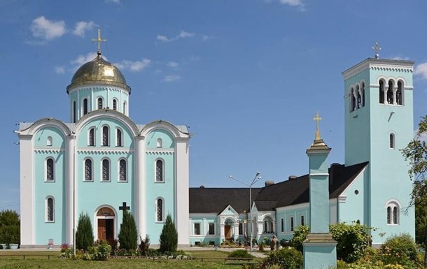 Волынский священник обещал за деньги рукоположить уклониста в диаконы