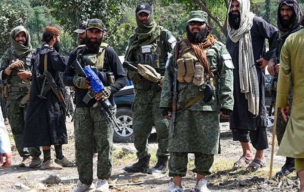 Возвращение в Афганистан: зачем США авиабаза в Баграме