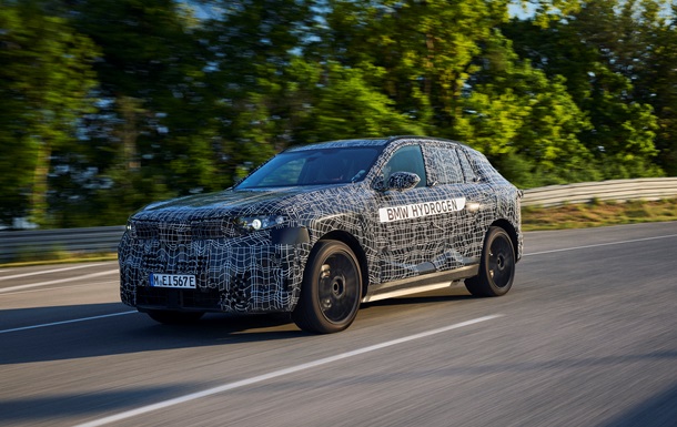 BMW дала перший офіційний погляд на новий X5