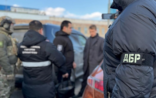 Коррупция в ТЦК Киева и Волыни: будут судить двух военных чиновников