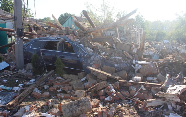 Армия РФ атаковала Чугуев, есть разрушения