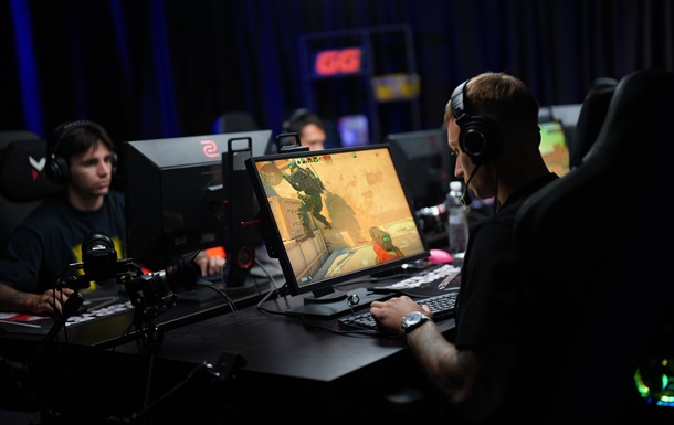 Бражко и Шапаренко в клатче, NAVI в новом составе, Тремба и Михиенко в комментаторской 
