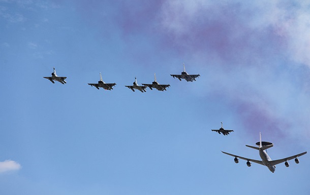 Турция направила в Литву разведывательный самолет