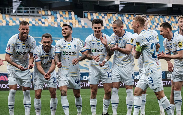 Караваєв убачає необхідність для Шапаренка перейти в інші клуби