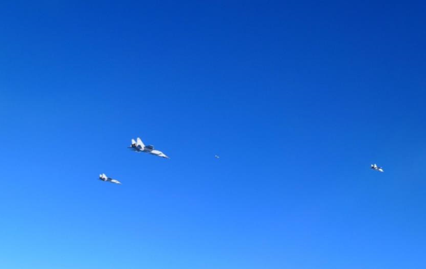 Венгерские истребители перехватили пять российских самолетов над Балтийским