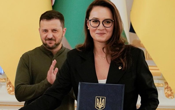 Всіх покарати. Всіх похвалити