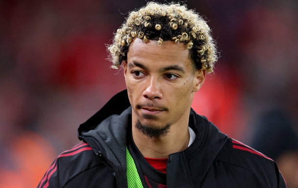 Тренер Ливерпуля отреагировал на слухи о штрафе игроку за красную карточку