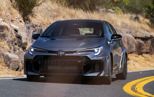 Toyota будет продавать обновления для старых GR Corolla