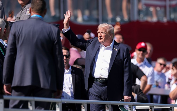 Крах экономики и фронт. Разворот Трампа по Украине