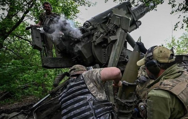 Осіння негода не знизить активність окупантів на фронті