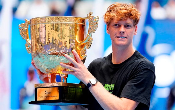 Синнер выиграл турнир в Пекине и достиг исторической отметки