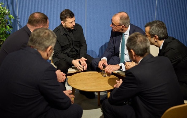 Зеленський і Мерц провели переговори у Копенгагені