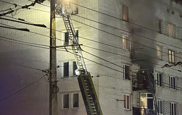 Пожежа в гуртожитку Житомира: студенти отруїлися чадним димом
