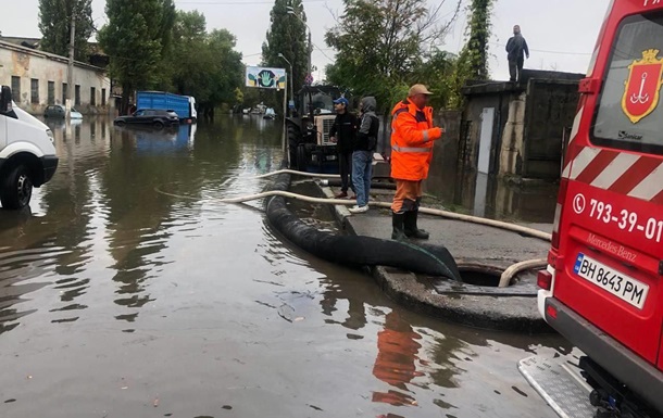 Жителей Одессы предупредили об опасности новых ливней