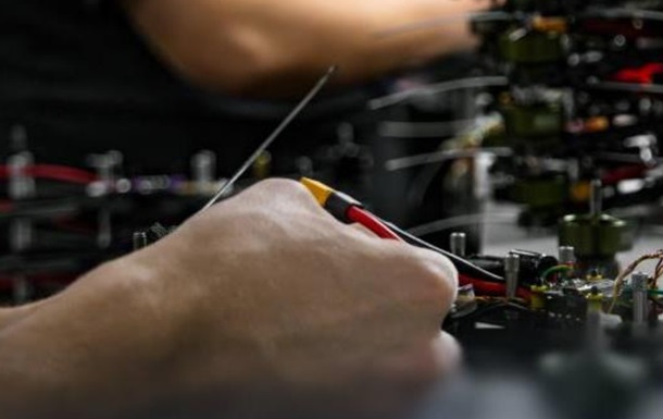 Кабмин решил  спрятать  производителей оружия