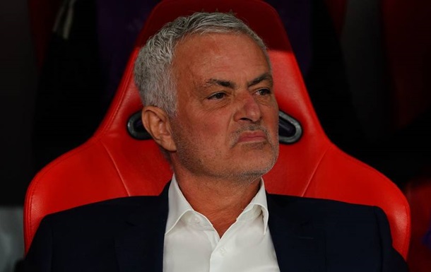 Вирусная пошесть повалила игроков и тренеров Бенфики перед игрой с Порту