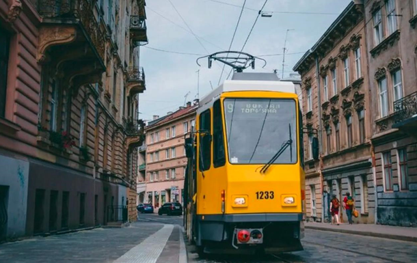 Удар по Львову: в городе перебои с светом и работой транспорта