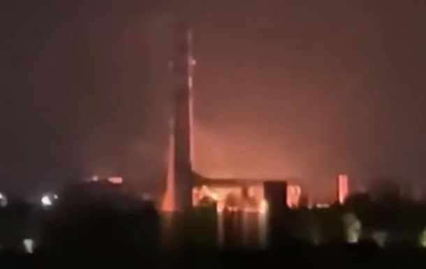 В Брянской области после атаки вспыхнула ТЭЦ