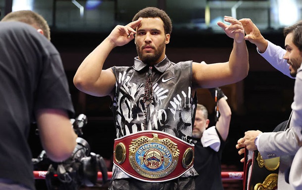 Експромоутер Усика назвав наступного короля хевівейту