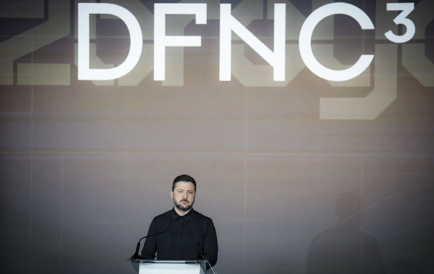 Украина перейдет к ударам баллистикой - Зеленский