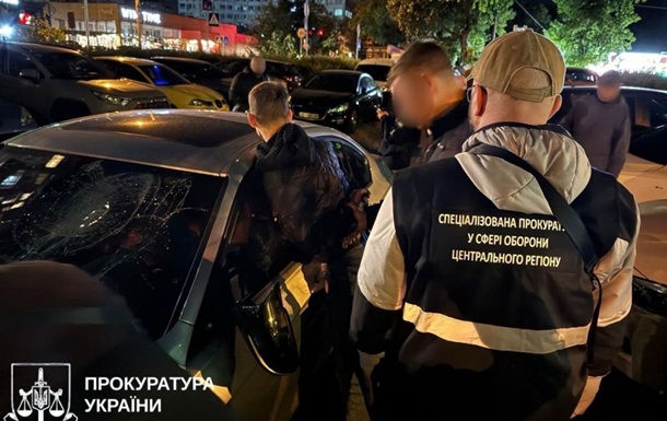 Держслужбовець у Києві попався на схемі  списання  за $36 тис