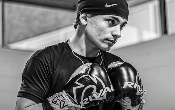 Пішов з життя 17-річний син боксера на прізвисько Грім, що помер у 37 років