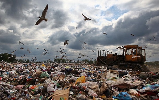 Мусорный коллапс: Россия тонет в отходах и планирует их вывозить в Украину