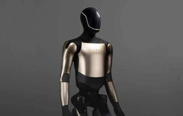 Tesla приостановила массовое производство роботов Optimus