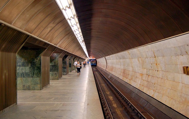 Метро Киева восстановило обычное движение поездов