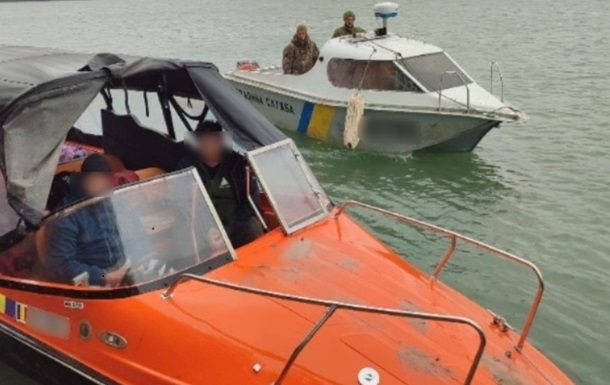 Румунські катери порушили кордон України на Дунаї