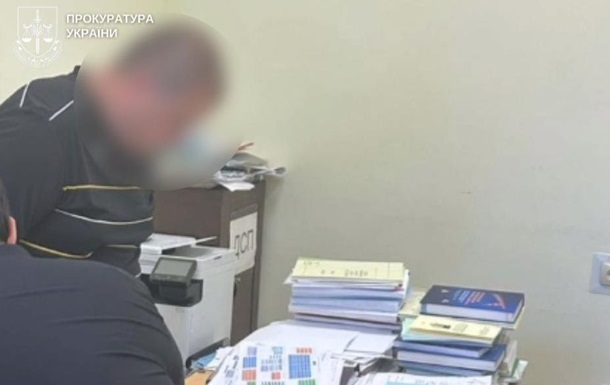 На Буковині викрили посадовців вишів, які продавали місця в аспірантуру