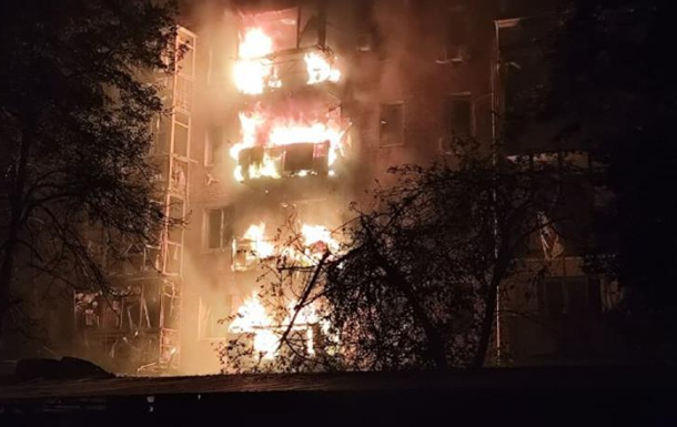 Россияне обстреляли Нежин, есть попадания и раненые