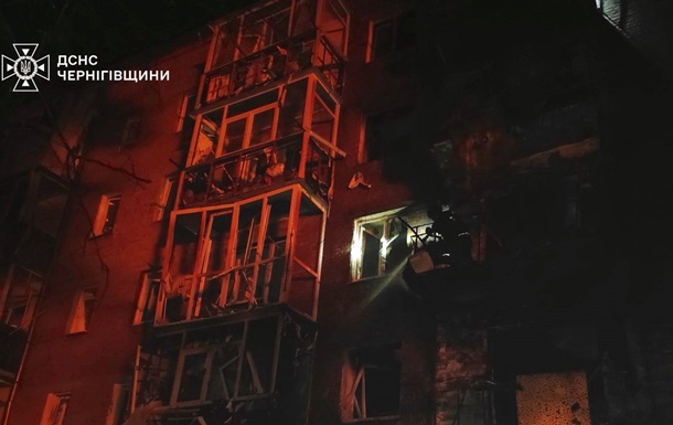 Обстріл Ніжина: у ДСНС показали наслідки