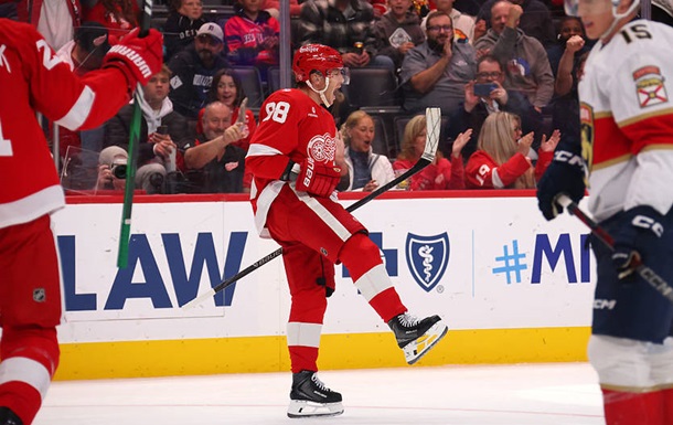 НХЛ: Торонто и Монреаль одержали трудные победы